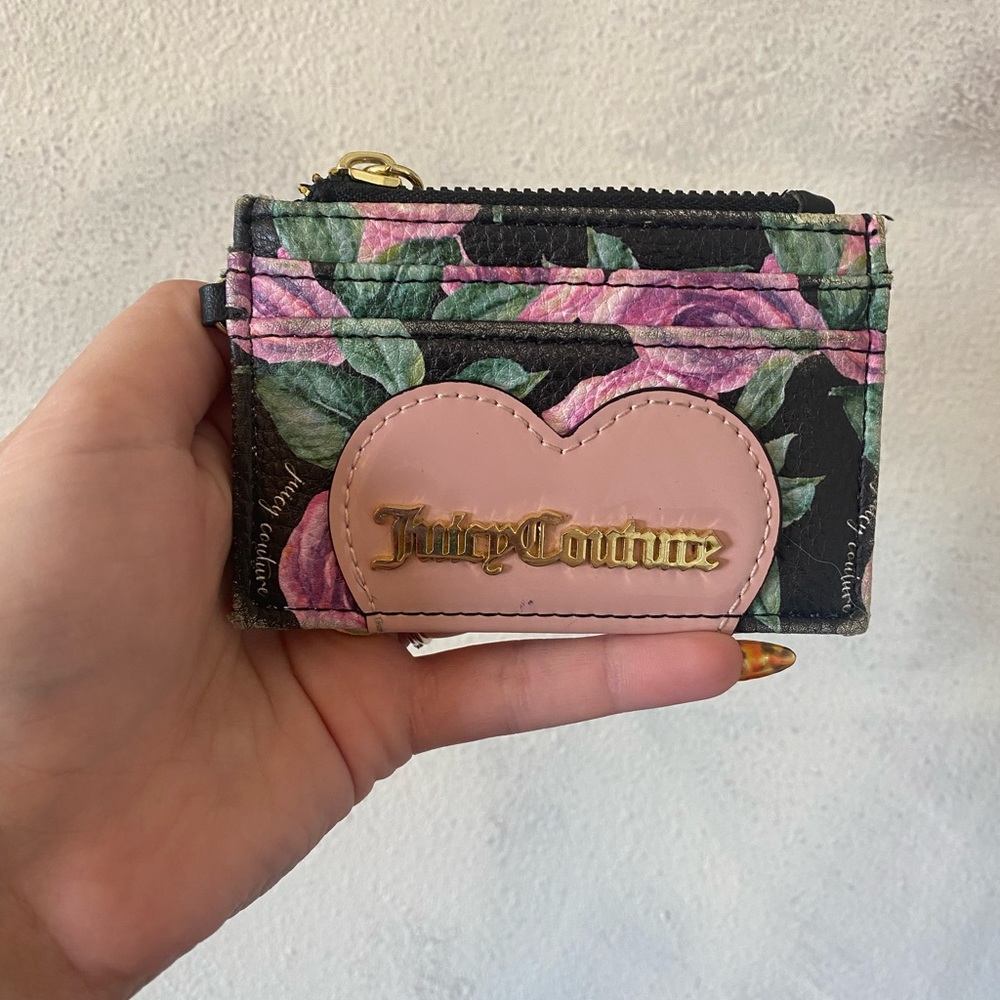 JUICY COUTURE- flat wallet used once